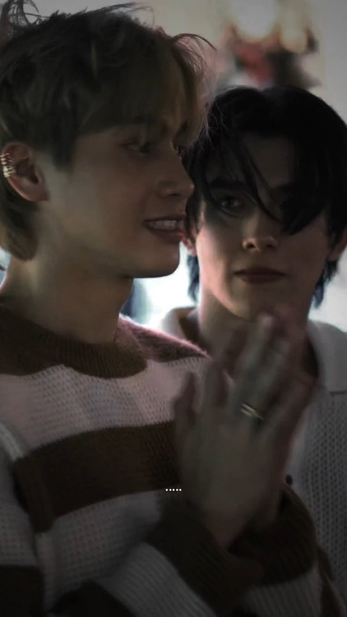 🥃🥃🥃🥃🥃🚬🚬🚬🚬🚬