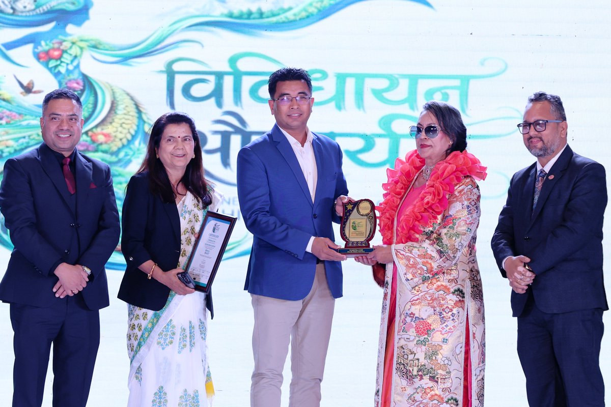 Pradeep_onta's tweet photo. A proud moment receiving an honor from the Founder Principal, Ms. Gyani Shobha Tuladhar, at the 20th Graduation Fashion Show “Vividhayan Saundaryam,” organized by Namuna College of Fashion Technology (NCFT). https://t.co/QJiO7RtuOJ