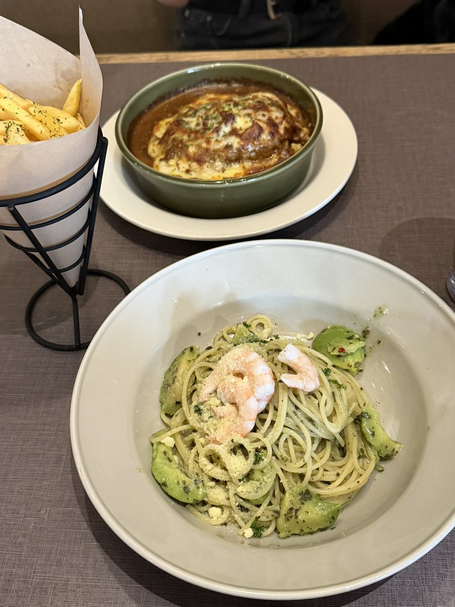 遠宮早織 / 𝐓𝐨𝐦𝐢𝐲𝐚 𝐒𝐚𝐨𝐫𝐢 tweet media