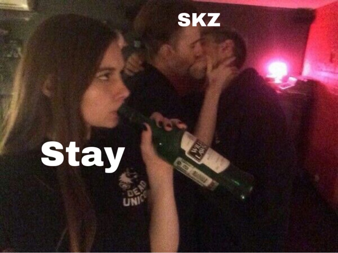 Chris 🐺 🌙 tweet media