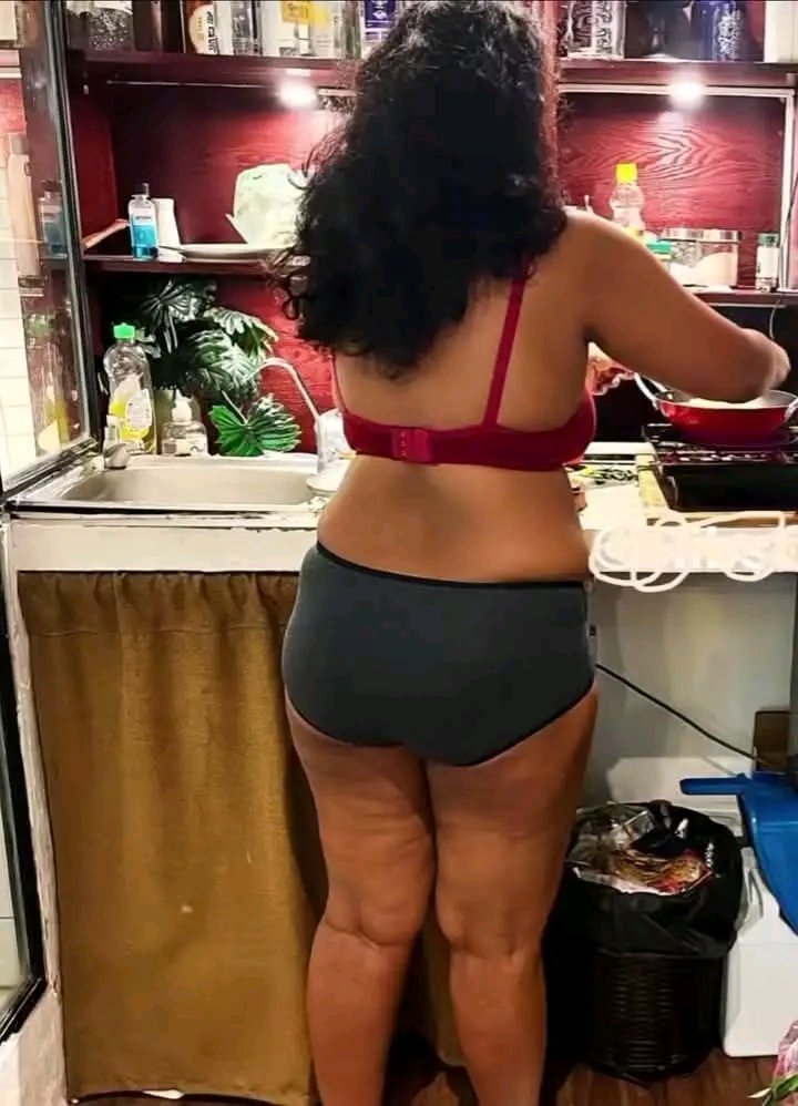 Poojja housewife tweet media