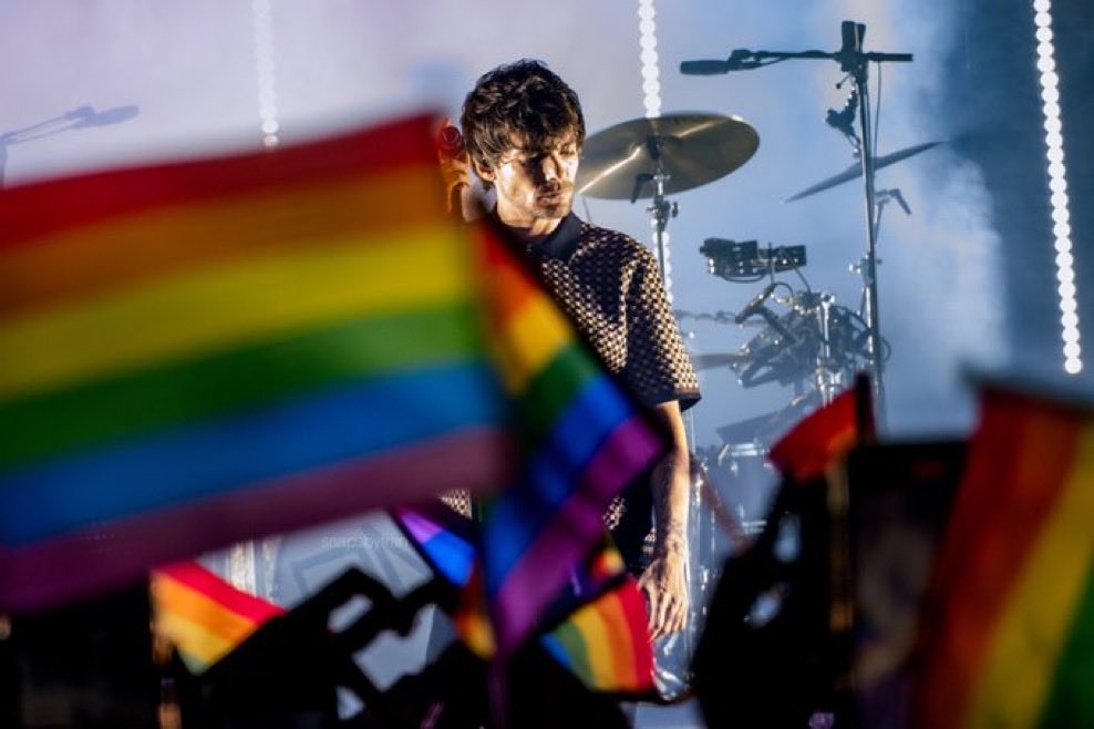 m. 🏳️‍🌈 tweet media