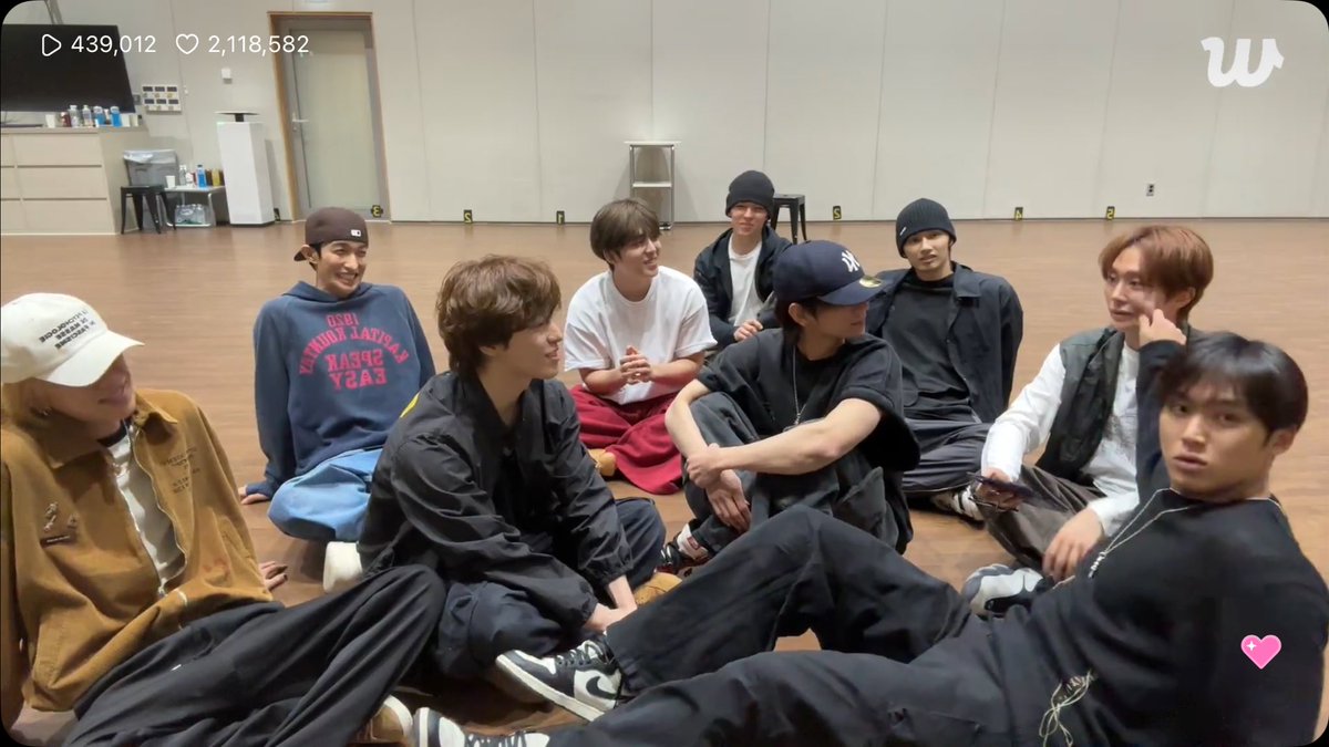 우지냥이 tweet media