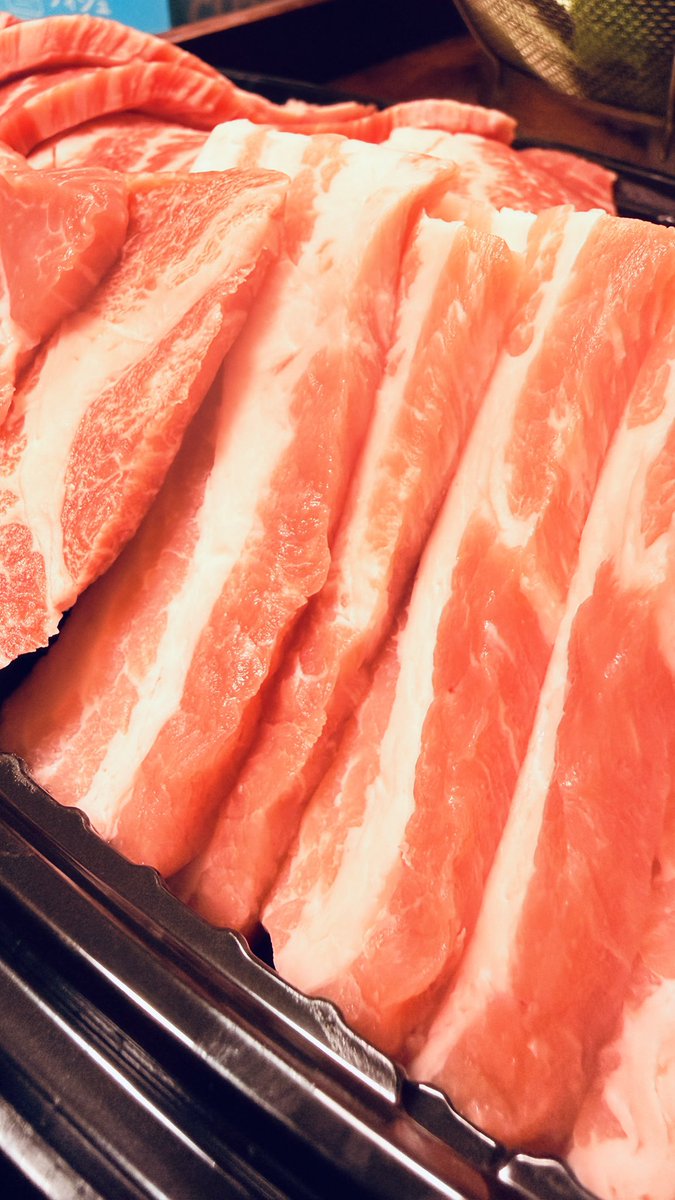 komutaro's tweet photo. 今夜はひさーしぶりに
焼肉🥩🍺 https://t.co/RDVBKE7vT6