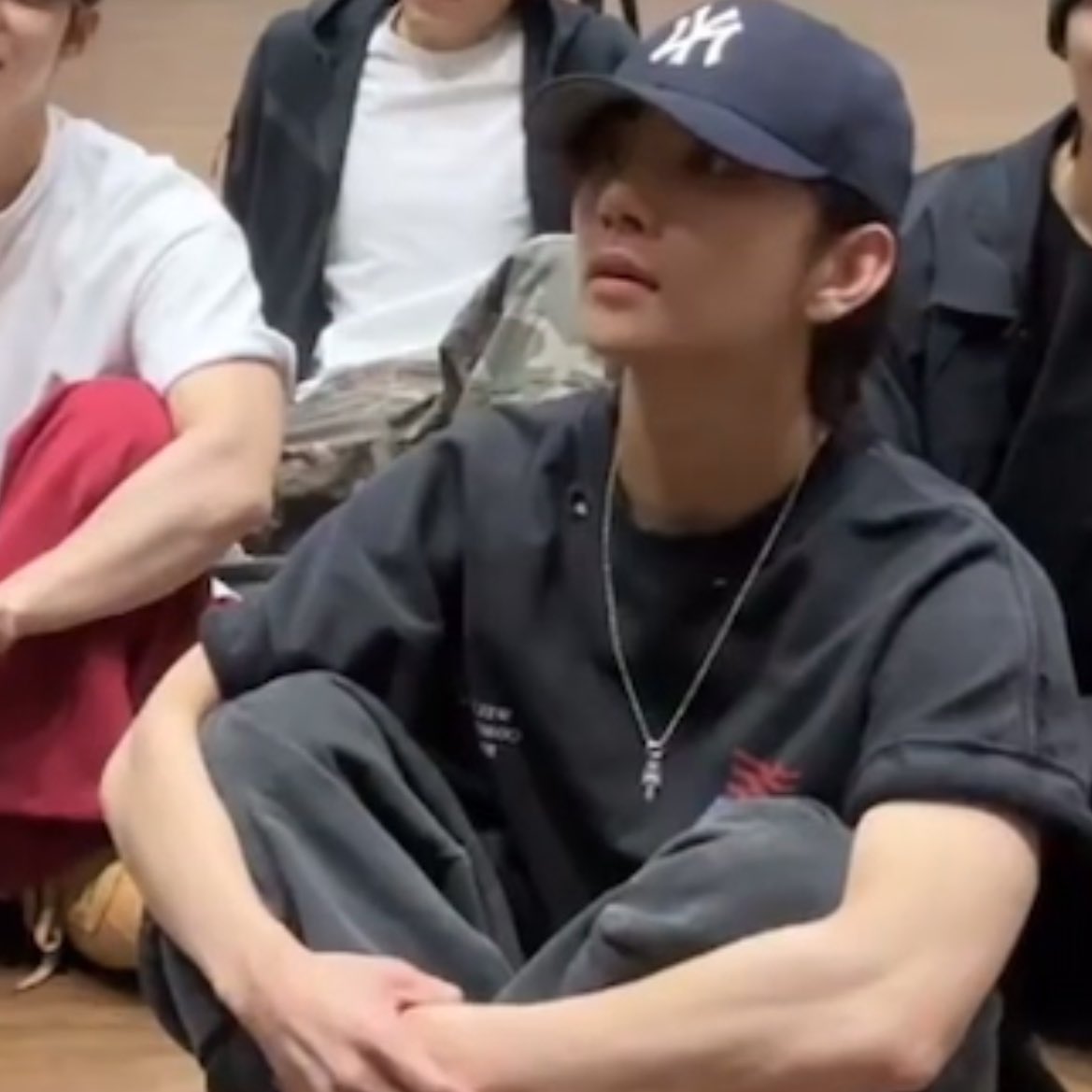 개구라찌 tweet media