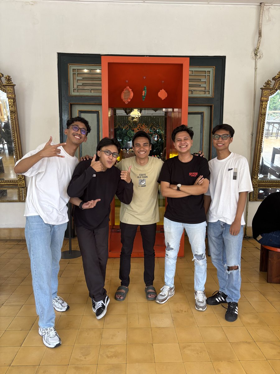 worklife ku tweet media