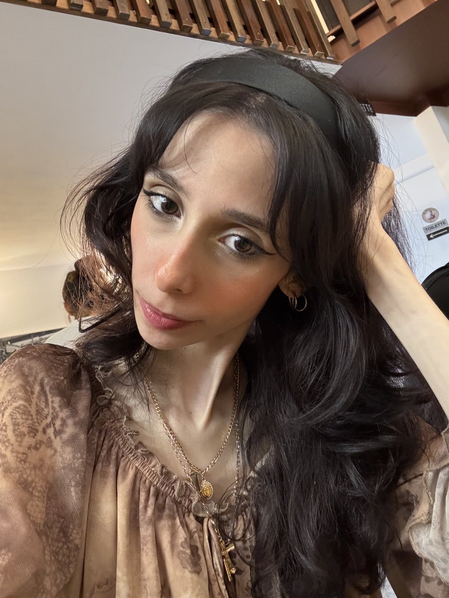 sky .✦ ── ≽^• ˕ • ྀི≼ tweet media