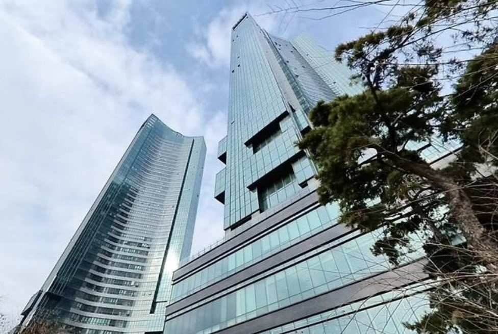 Mong2Father tweet media