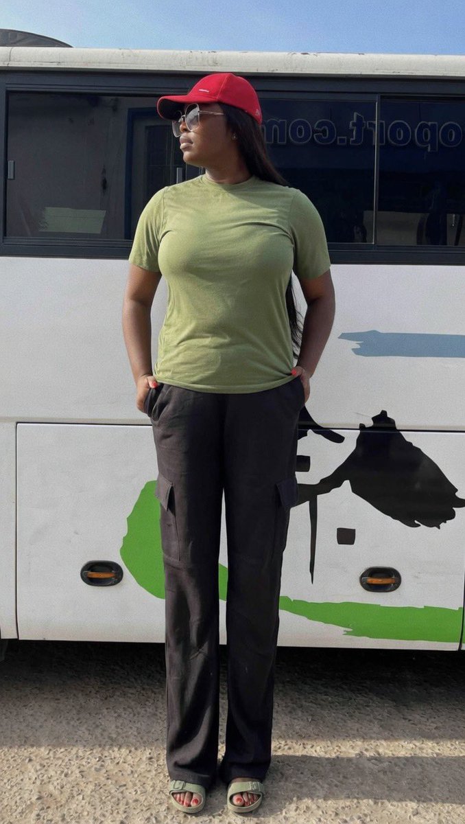 Peace Ighodaro💛 tweet media