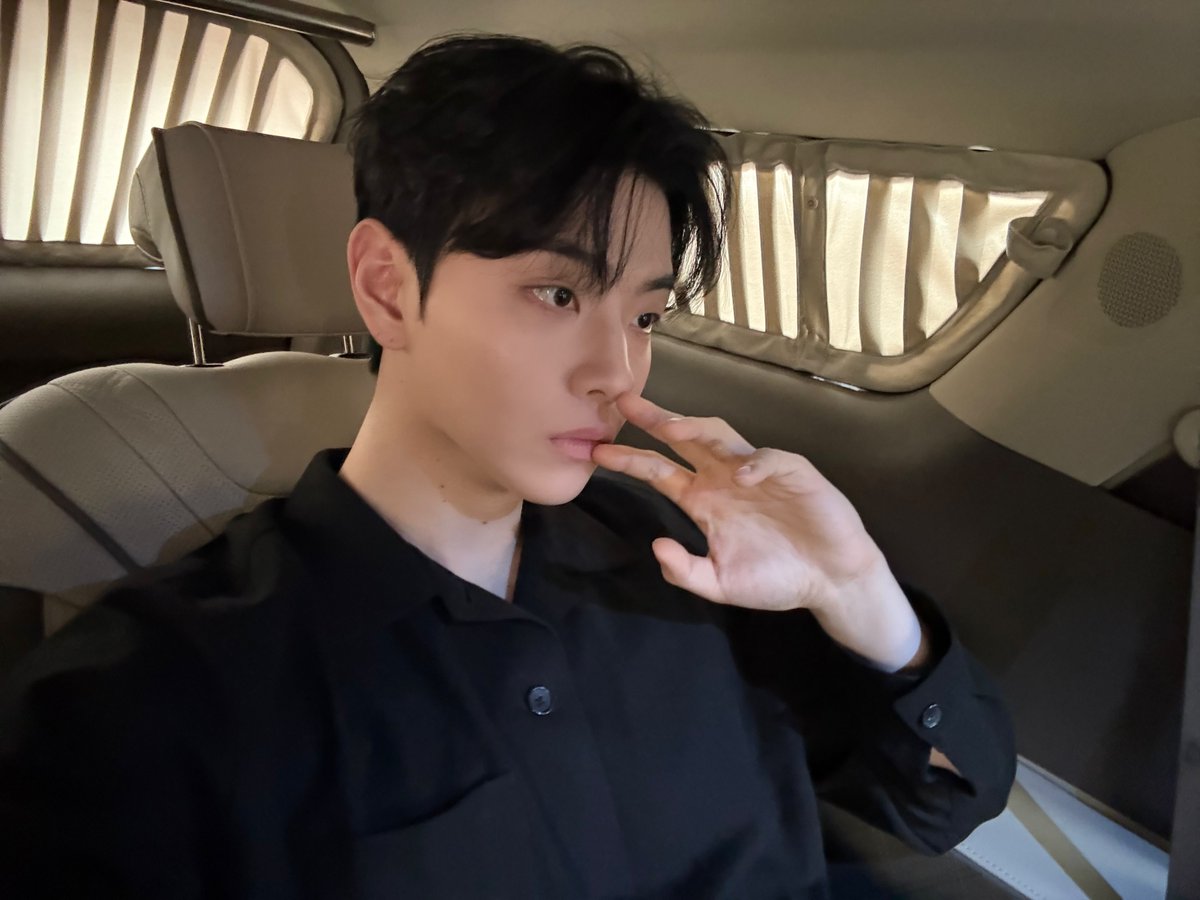 만추피티 tweet media