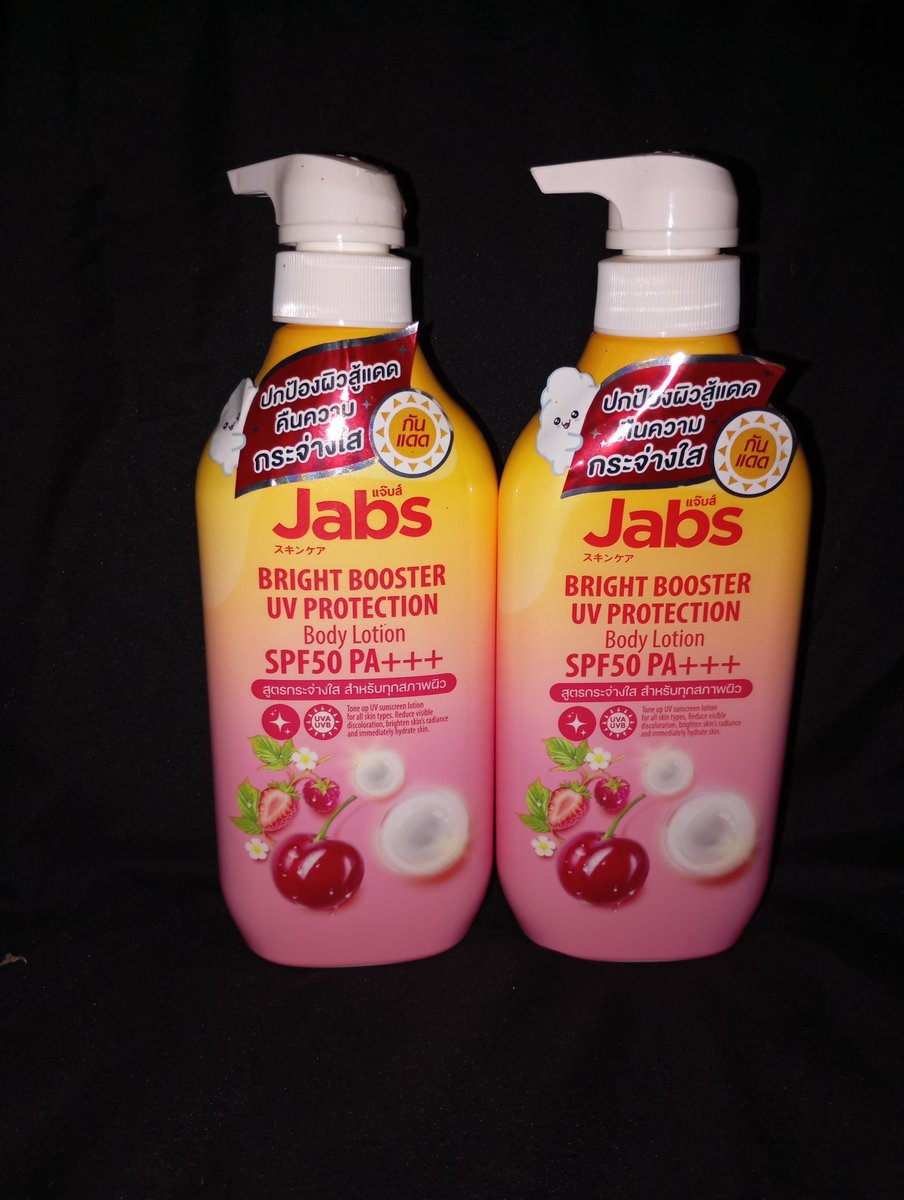 sulfffa's tweet photo. Jabs แจ๊บส์ ไบรท์บูสเตอร์ ยูวี โพรเทคชั่น บอดี้โลชั่น SPF50 PA+++ 
👉450 ml.
🗓️ หมดอายุ 01/04/27
👉 มี 2 ขวด ขวดล่ะ 90 บาท

#jabs #แจ๊บส์  #โล๊ะของ #ส่งต่อสกินแคร์  #ส่งต่อเครื่องสำอางค์ #เคลียร์ของ #skincare #ส่งต่อคสอ #สกินแคร์ https://t.co/VnxeRPvSF3
