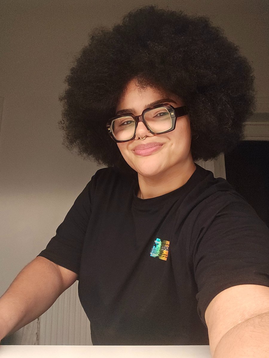 EziNne not Ezinne 💐 tweet media