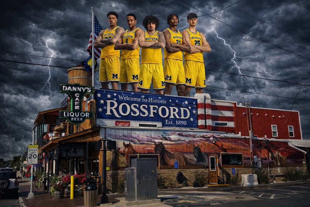 dannysrossford's tweet photo. IT’S ELITE 8 GAMEDAY 🏀

2PM — Michigan vs Tennessee
4PM — Duke vs UConn

We’re turning the entire building BLUE again 💙
Northwest Ohio’s Michigan Wolverine headquarters is ready.

Brunch is covered:
• World Famous Freeway Restaurant Pancakes 🥞
• Real Lake Erie Yellow Perch (all day, every day) 🐟

Let’s cheer on the Wolverines as they try to punch their ticket 🎟️

50+ TVs. Sound on. Full house energy.

GO BLUE 💙〽️