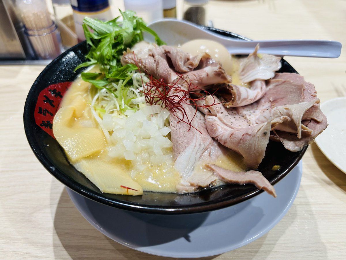 やきめし@ういく tweet media