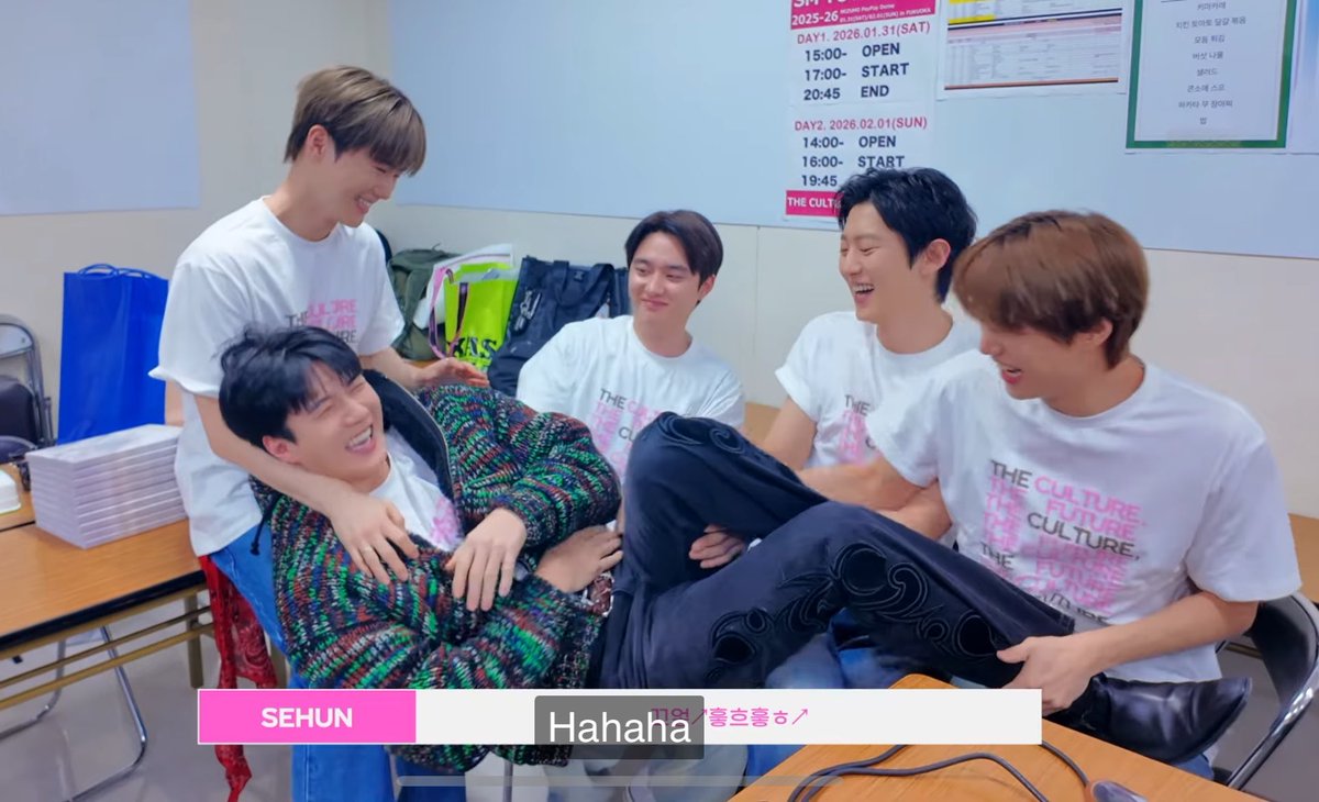 elise🐤👑 tweet media