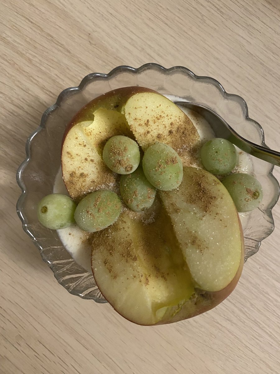 𝒴𝓊𝓀𝒾 ˚ʚ♡ɞ˚ tweet media