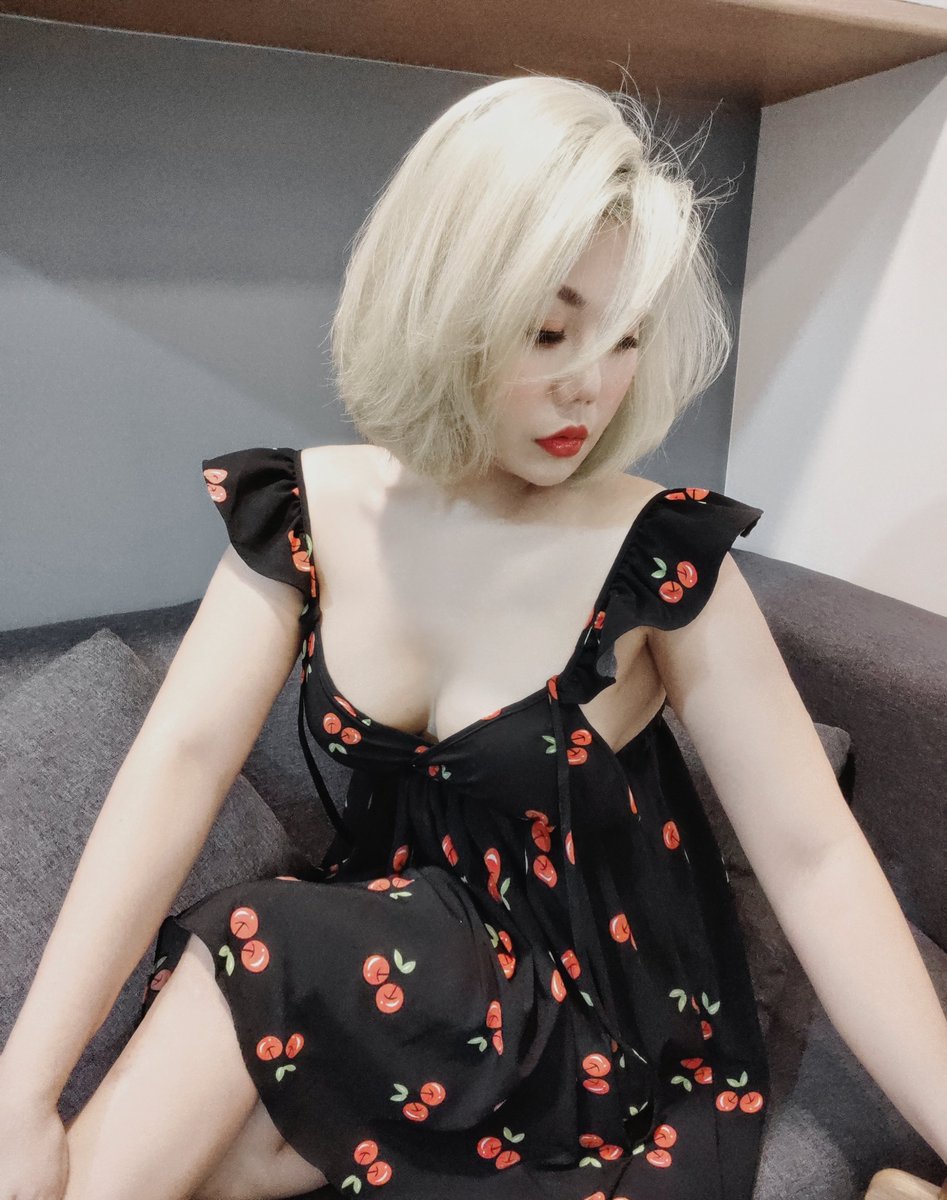 nazz9363's tweet image. รีวิวเดือนมีนาคม : ดีมาก ดีที่ยังมีชีวิต 

#mylife
#Irán 
#GirlGetUp