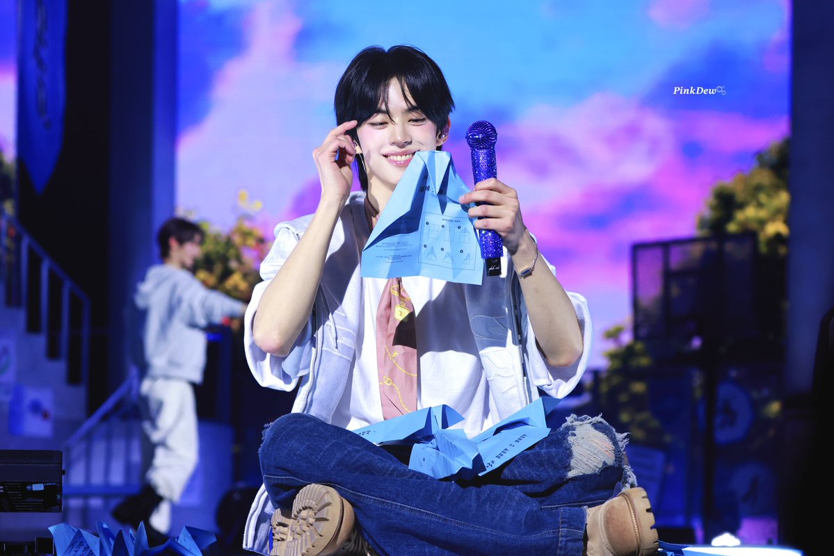 ๐ท๐๐๐๐ซ๐๐๐ซง tweet media