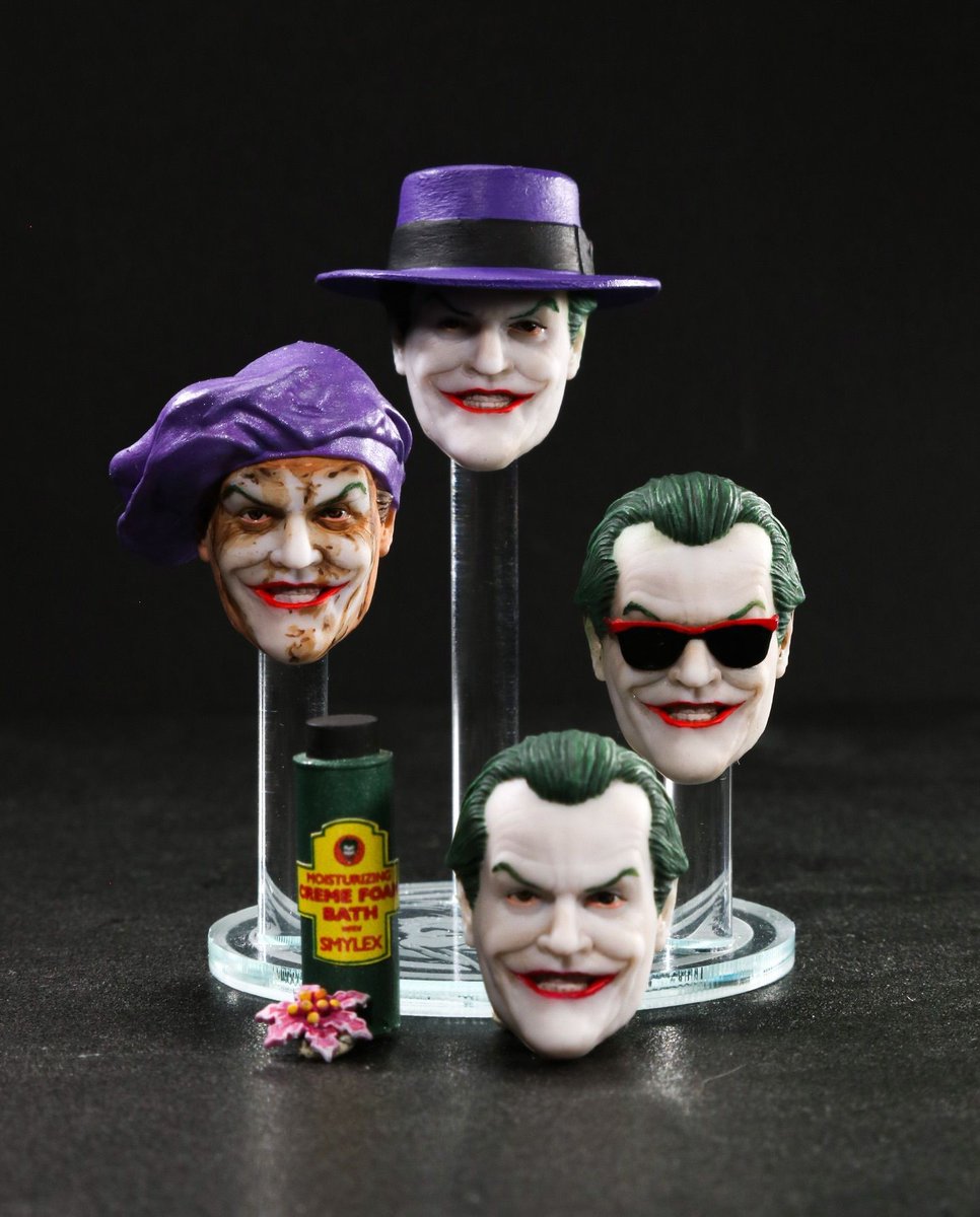 ArticulatedPlst's tweet photo. ๐The custom market for these Jack Nicholson portraits to complete the McFarlane figure, have sold out (by Insta user @plastic_rg) but even more options out there online, and to come I'm sure. Can't keep a good clown down.
#lovethatjoker #gowithasmile #partyman https://t.co/yuPRbyhRS3