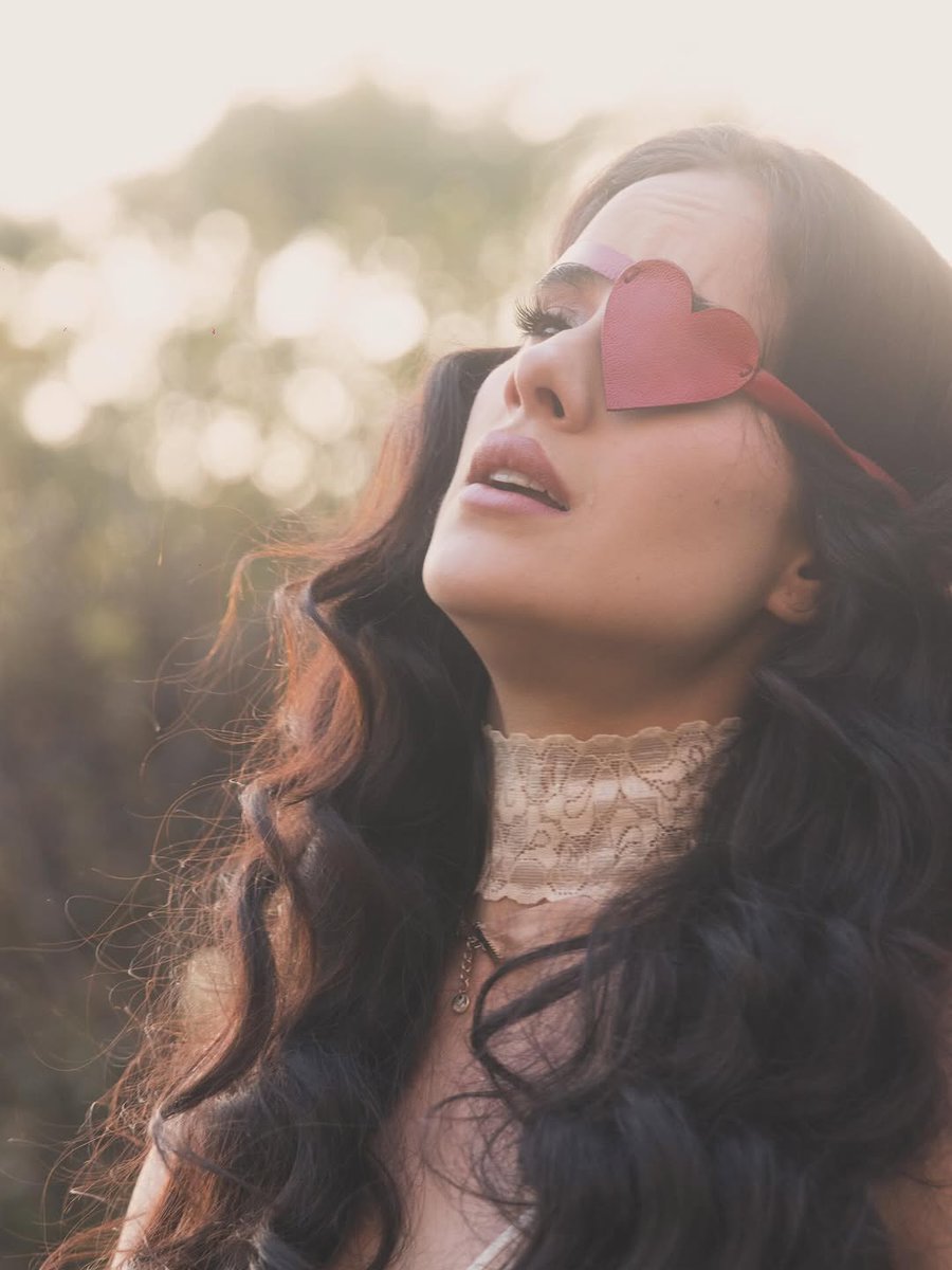 Gala Montes Univers 🫶🏻 las de la moto tweet media