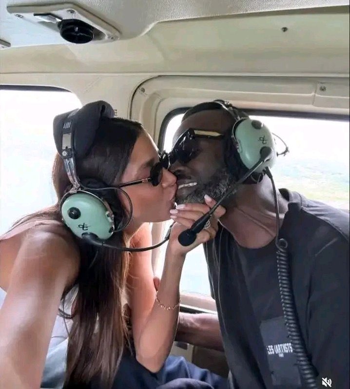 United Titles tweet media