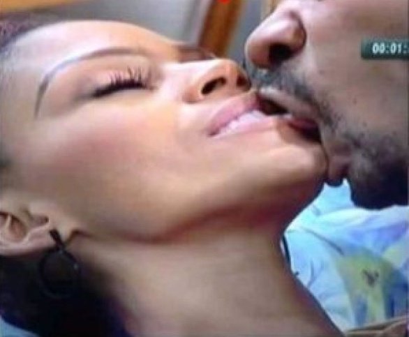 United Titles tweet media