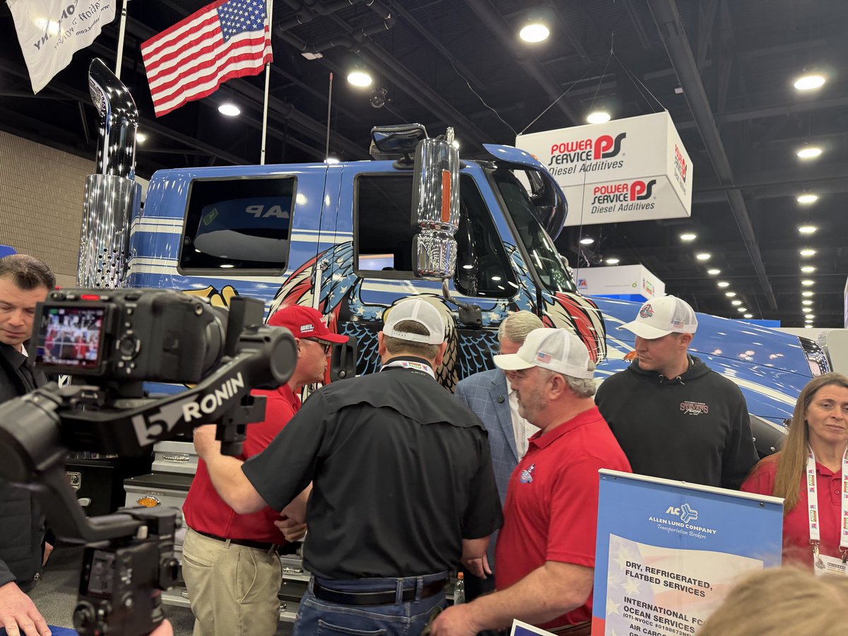 atutruckers's tweet photo. Let’s Make Trucking Great Again!

@SecDuffy @BarrsDerek @FMCSA https://t.co/3DI4ts9W07