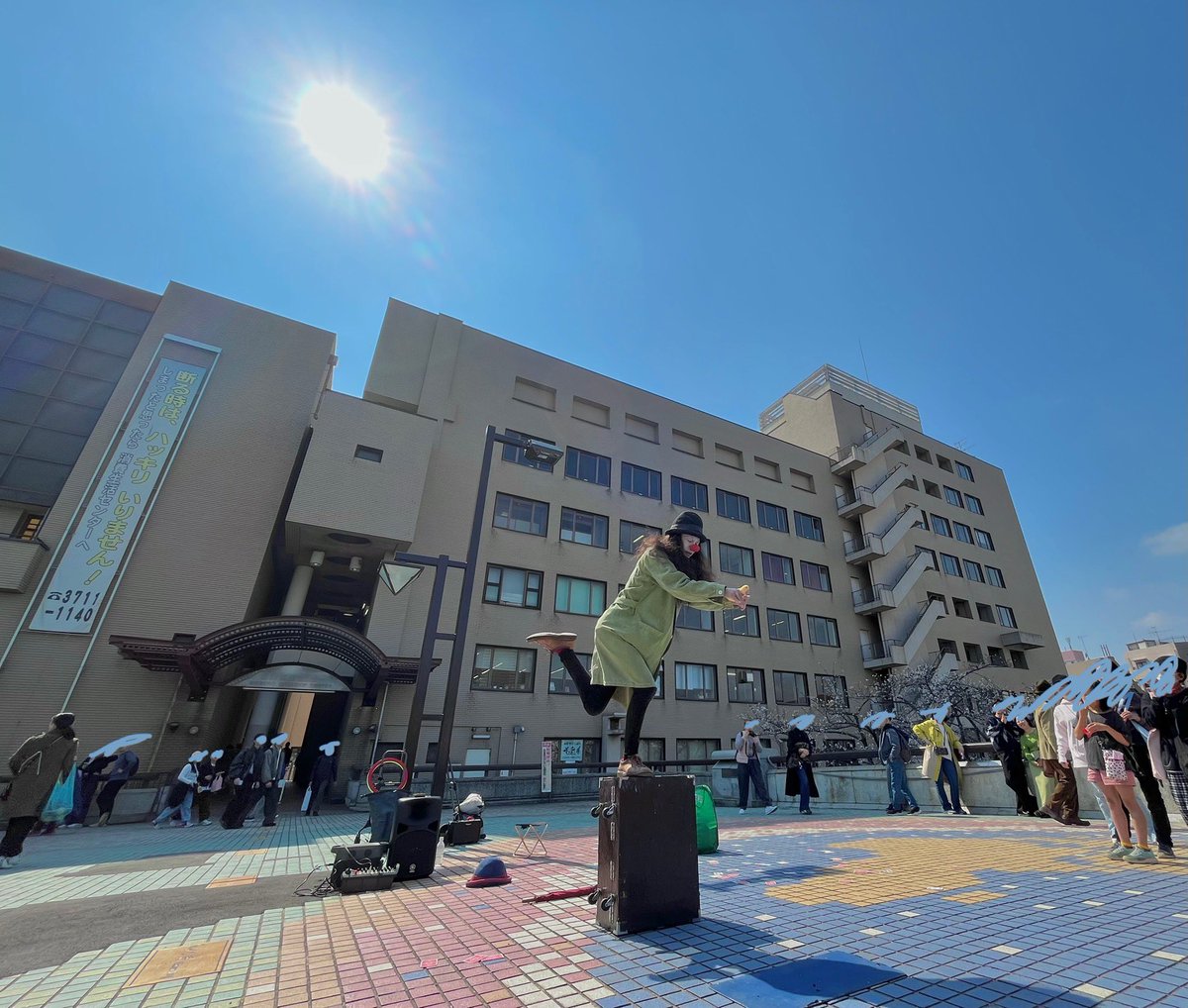 あかばね tweet media