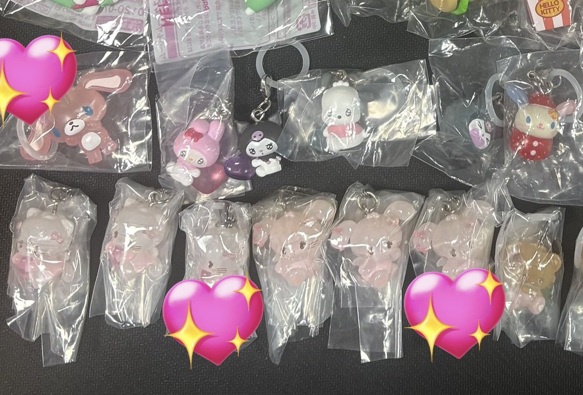 qlia2y's tweet photo. @__kaedeee__ こんにちは🎀こちら3点買い取らせていただくことは可能でしょうか？また可能な場合、お値段教えていただきたいです🙇🏻‍♀️ https://t.co/ikQxcfhzOt
