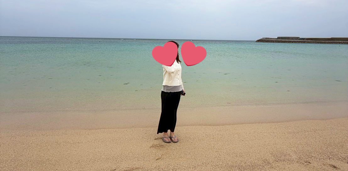 sp_maako's tweet photo. 弾丸沖縄！早朝トロピカルビーチ🏖️
四つ葉見つけた🫶🏻🍀
第3の故郷になって嬉しい🌻
都会満喫して早く移住しようね〜 https://t.co/kj4zdMwuKH