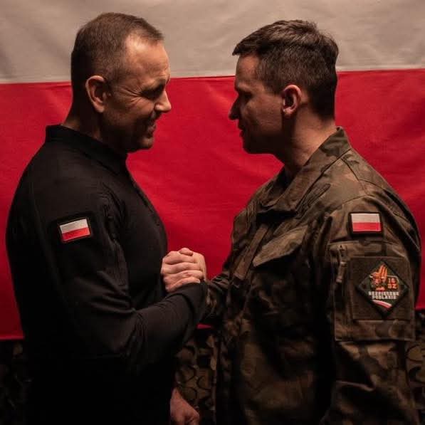 Codziennik z Mordoru tweet media