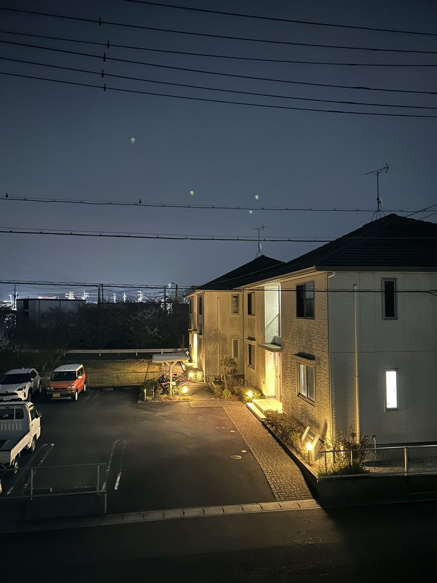 kigumix's tweet photo. おはようござった。またもや夜 https://t.co/s1YULWbPGI