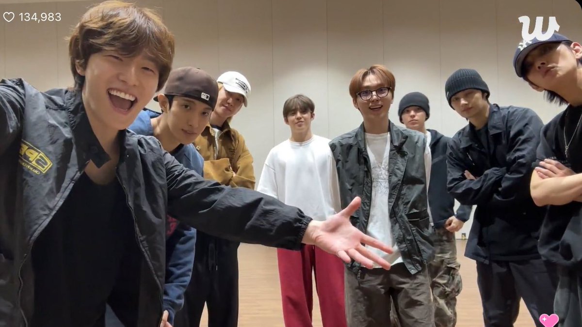 sam ♡ | gyucheol 🤍 tweet media