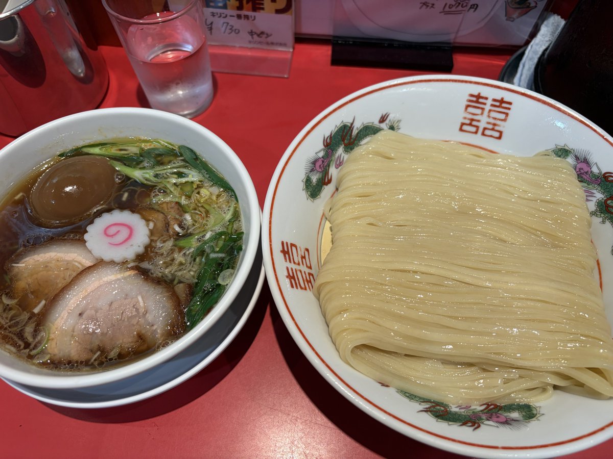 GenuineGen's tweet photo. CL大阪は1-3タコ負け デッキは迷走した結果浅く広く見る構築にしたけど本当に選択ミスだったし、初の負け越しなので反省
少なくともDay1はフーディン握るべきだったなあ

◯ドラパ
×ガルーラサメハダー
×ライコ
×ピッピポン https://t.co/kgB9Ra2bGl