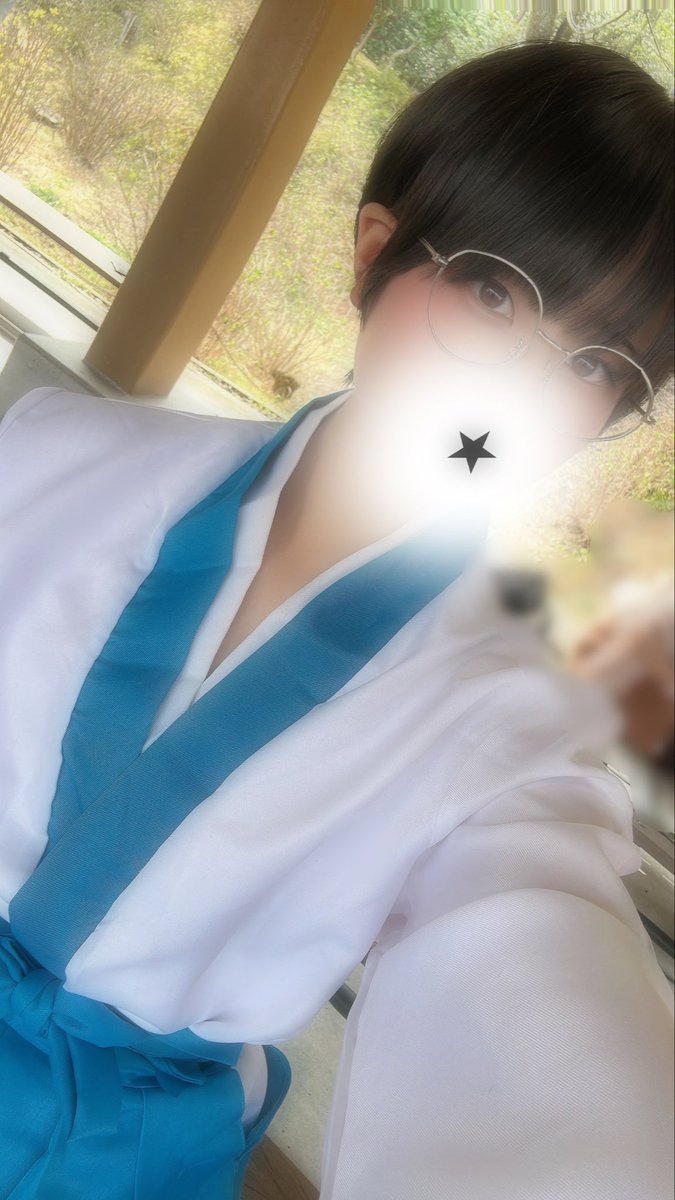 Fago0210's tweet photo. 新八です！お友達とコスイベ行ってきました✨ https://t.co/QCHwE0h5zf