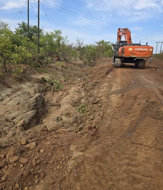 𝑳𝑶𝑵𝑮 𝑳𝒀𝑭 tweet media