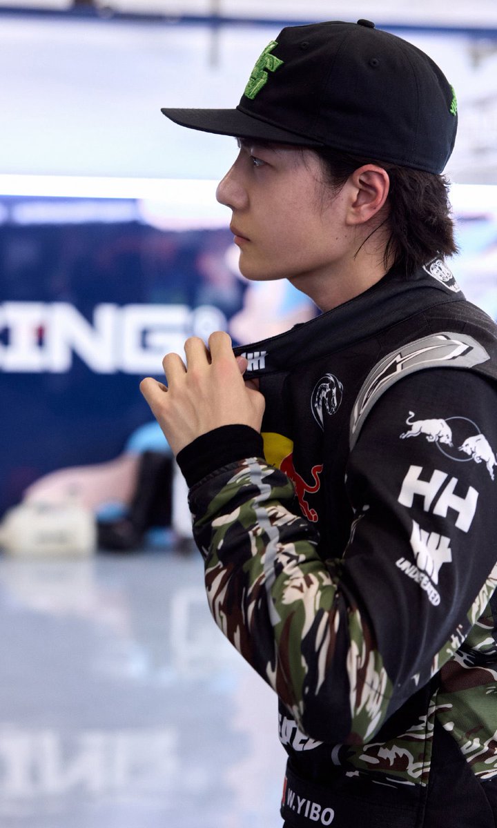 ✿ฺ hana ฺ tweet media