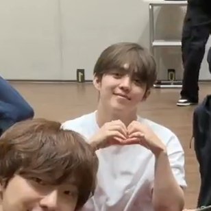 로체 🎶 𝙃𝙔𝙋𝙀 𝙑𝙄𝘽𝙀𝙎 tweet media