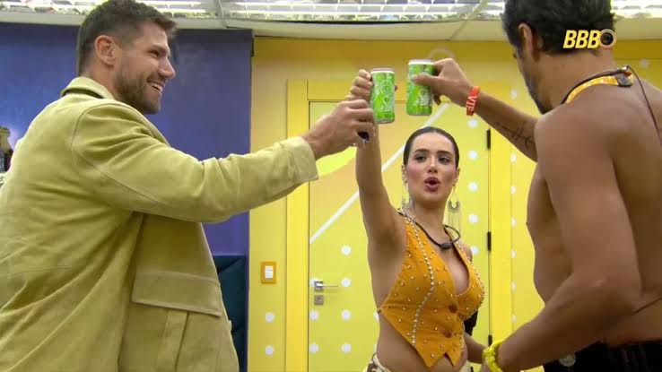 Giulinhá 🤠⚡ tweet media