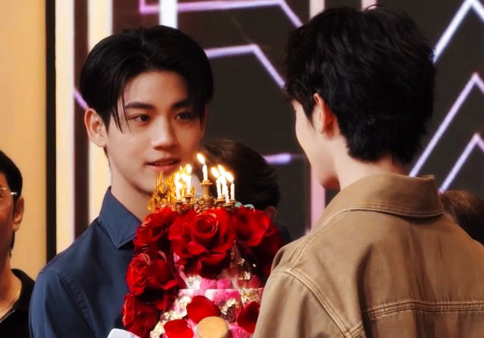 ꒰เงอะงะรักลูกเพ่ม่อน!꒱🍊🍊 tweet media