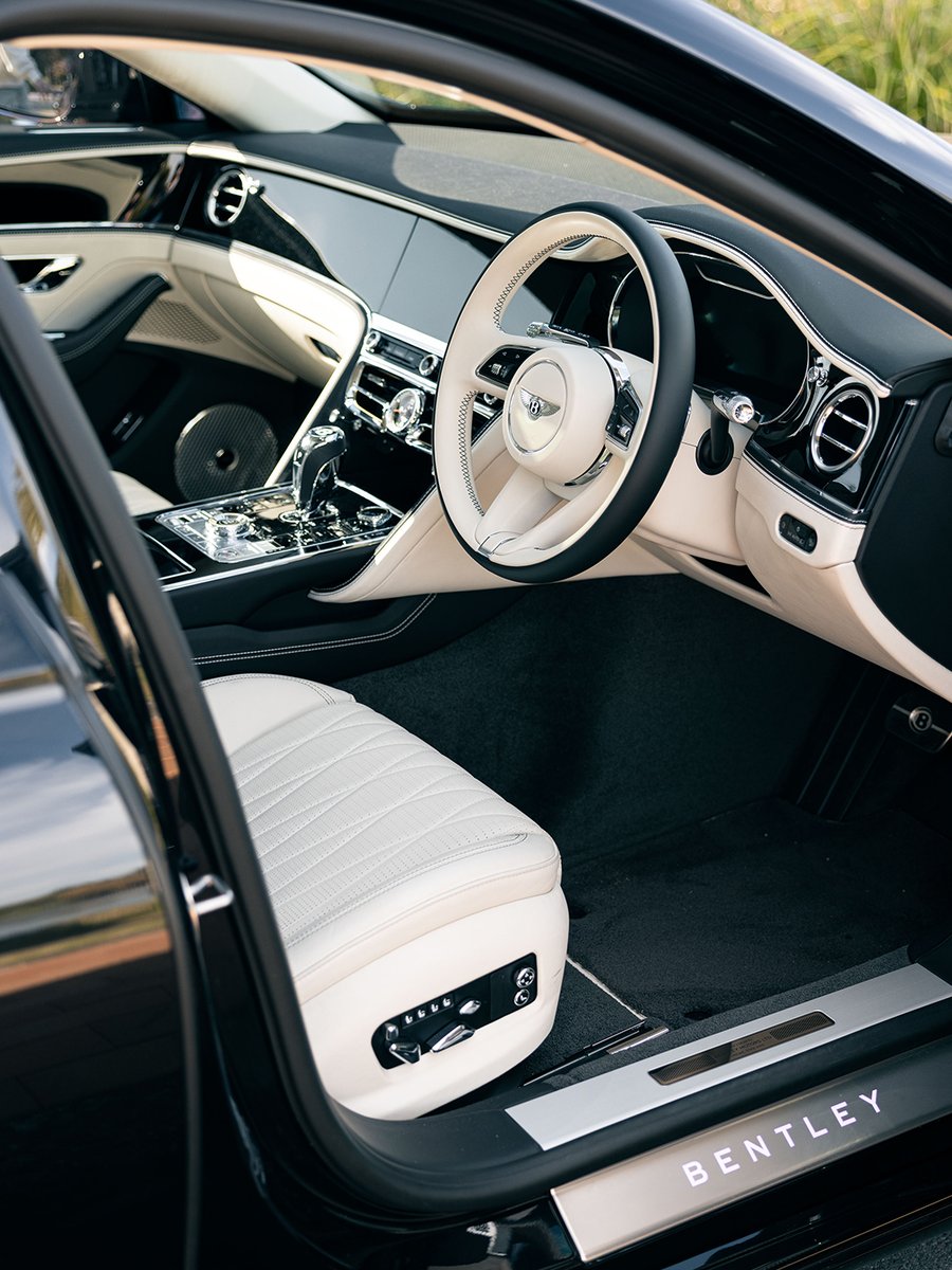 Bentley Saudi Arabia tweet media