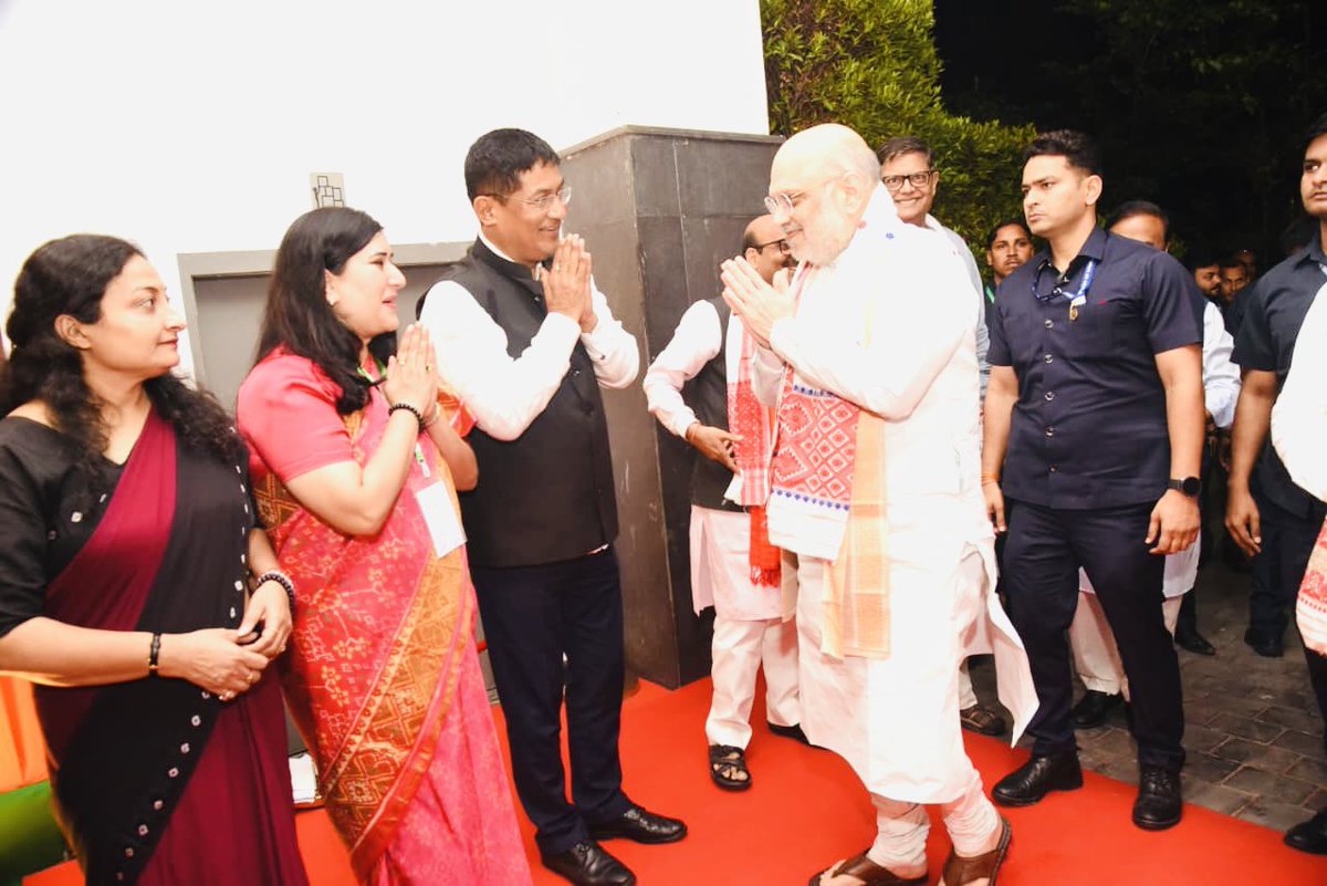 Bansuri Swaraj tweet media