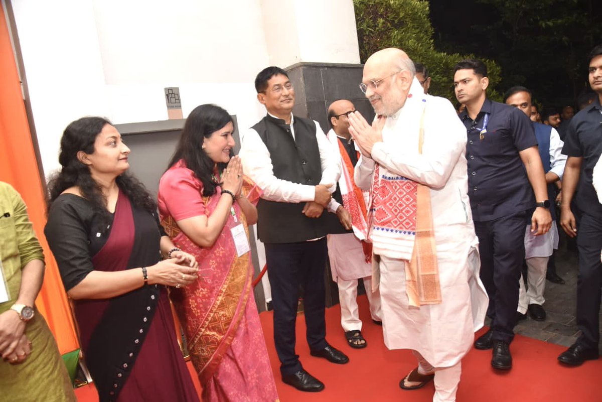 Bansuri Swaraj tweet media