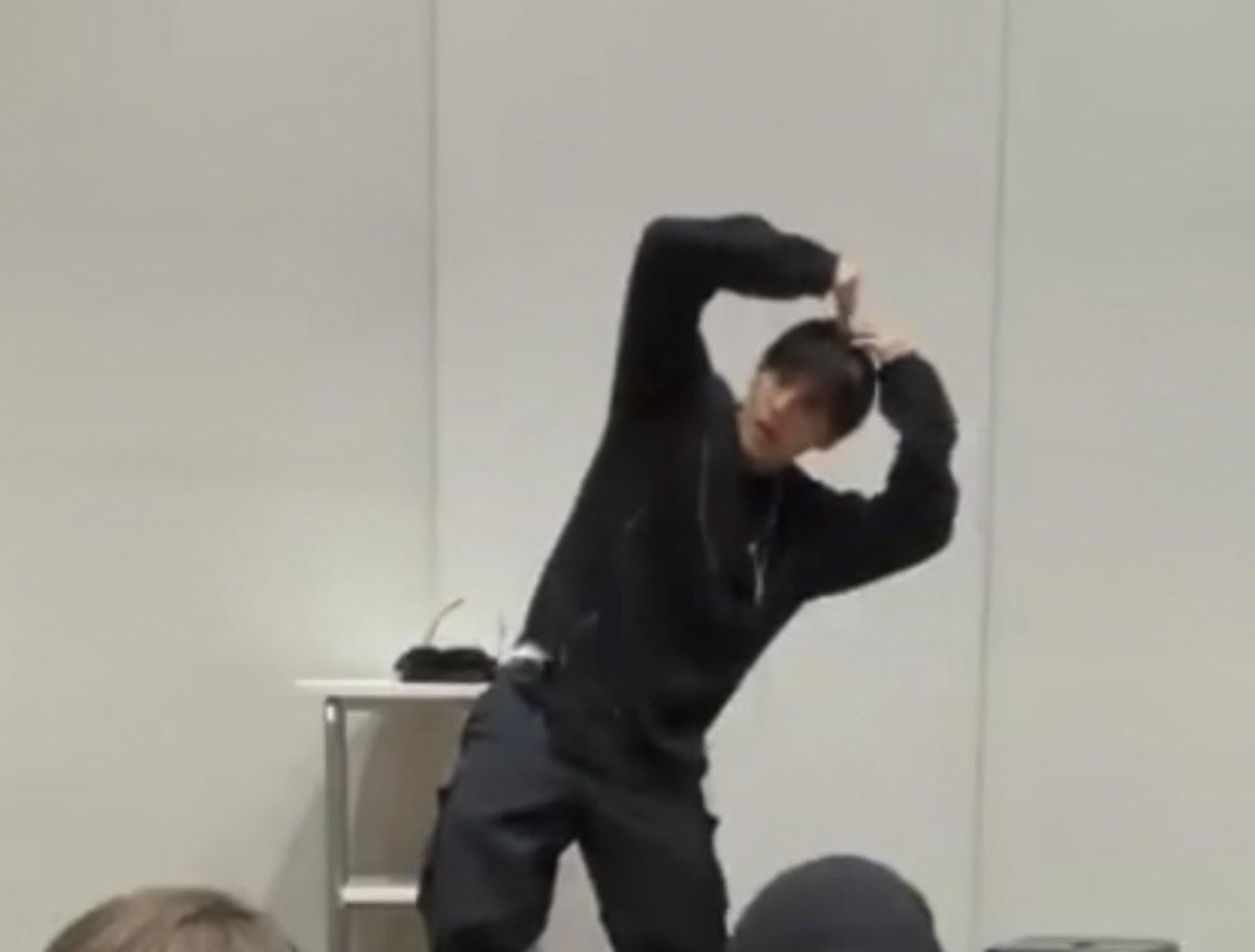 밍순끼 tweet media