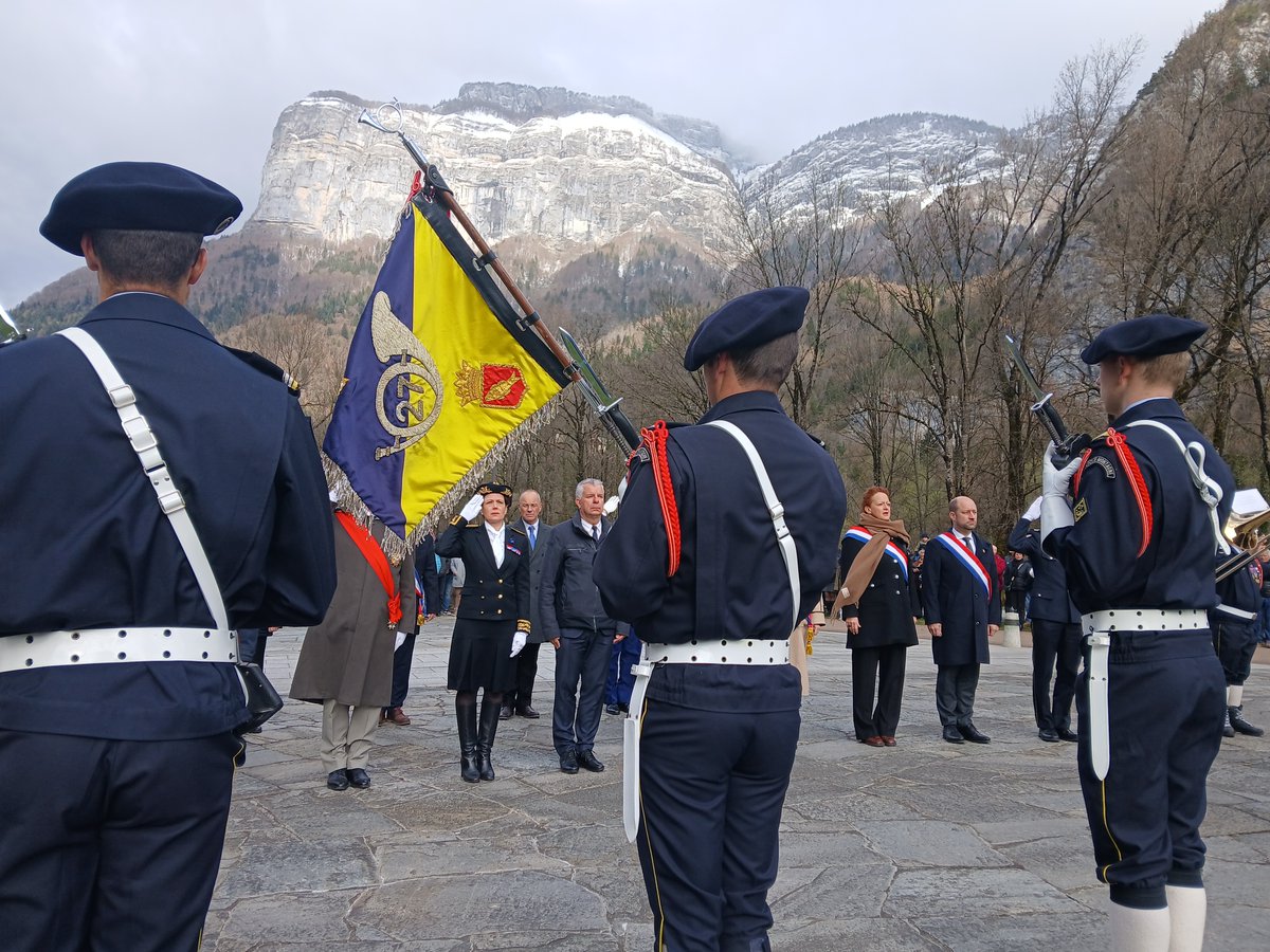 Préfète de la Haute-Savoie tweet media