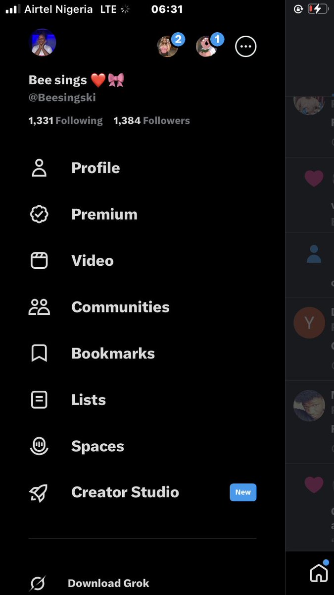 Bee sings ❤🎀 tweet media