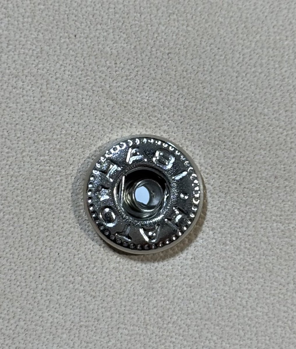 リイチ tweet media