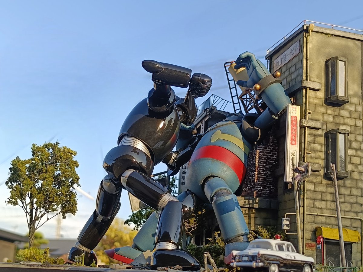 通(つう) tweet media