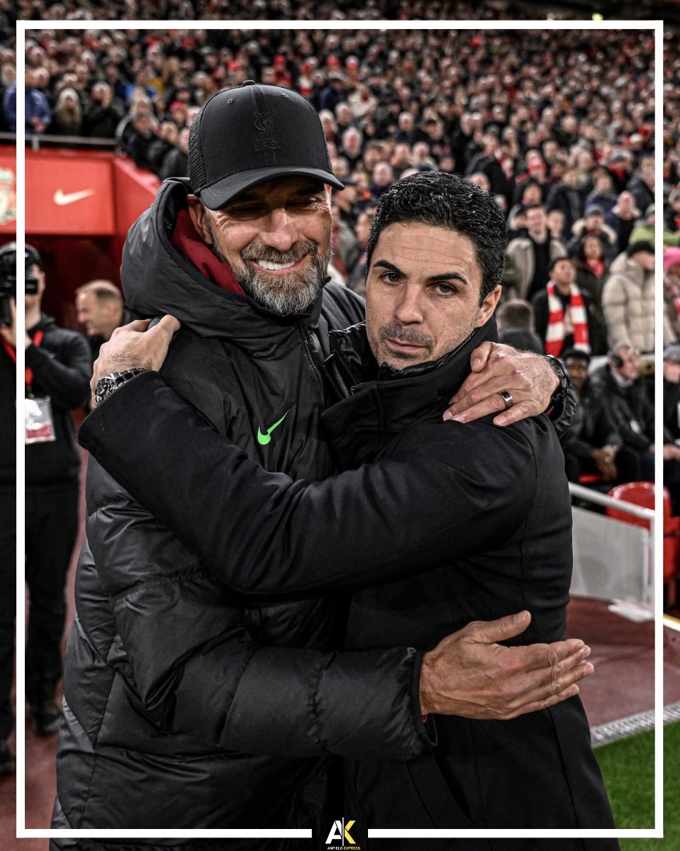 AnfieIdExpress's tweet photo. Ladies and gentlemen, give it up for the, glasses-wearing German LEGEND who’s hoovered up every trophy that exists:
Premier League
Champions League
Club World Cup
Super Cup
FA Cup
and two EFL Cups

Jurgen Klopp!

And that smug, trophy-less Arsenal bottle-job, Mikel Arteta! https://t.co/2YJ6xrQgFt