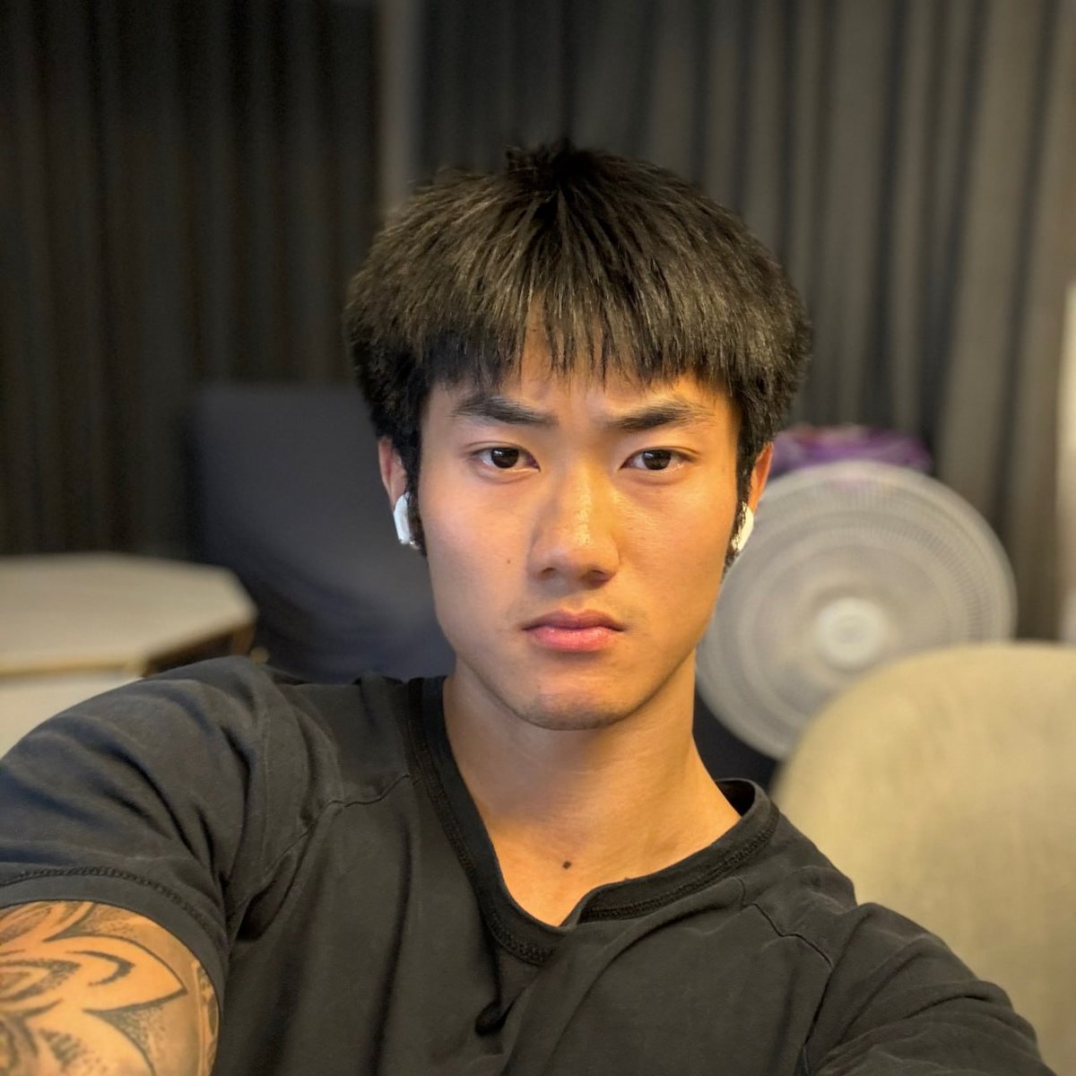 TheBestGayCulture tweet media